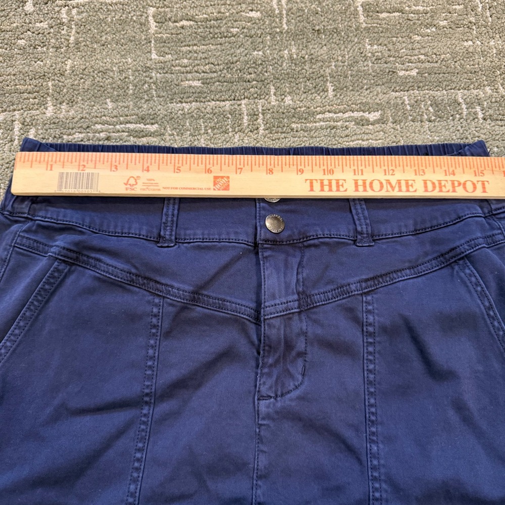 Liverpool Los Angeles Navy Blue Utility Skirt Size 10 30 Cargo Pockets - Picture 3 of 4